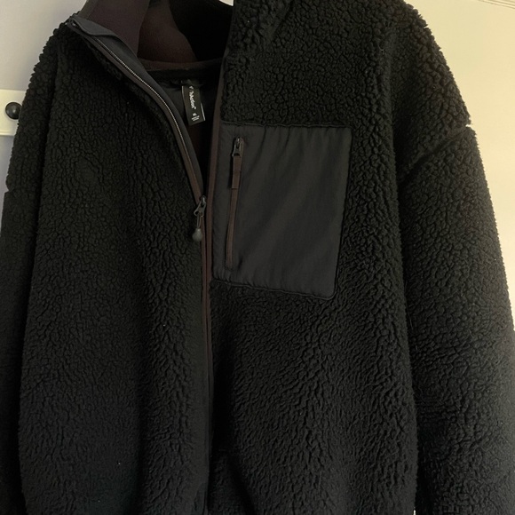 TnAction Sherpa Jacket - Picture 4 of 6